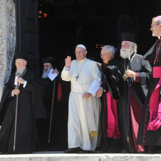 Il Papa con i Patriarchi a Bari